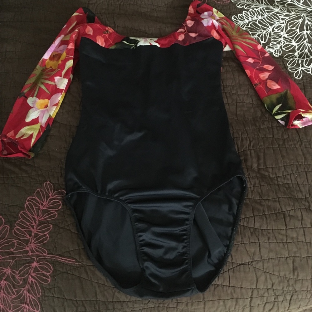 Class In Leotard, size medium